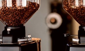 راهنمای درجه آسیاب قهوه برای دستگاه خانگی (انواع برندها و مدلها)