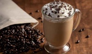 موکاچینو چیست؟ | طرز تهیه موکاچینو به سبک کافهها